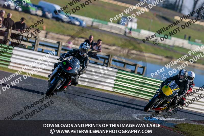 PJM Wedding Photography;enduro digital images;event digital images;eventdigitalimages;mallory park;mallory park photographs;mallory park trackday;mallory park trackday photographs;no limits trackdays;peter wileman photography;racing digital images;trackday digital images;trackday photos